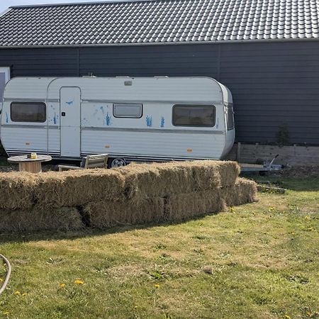 Caravan Zee By Bnb De Kapitein 't Horntje Bagian luar foto