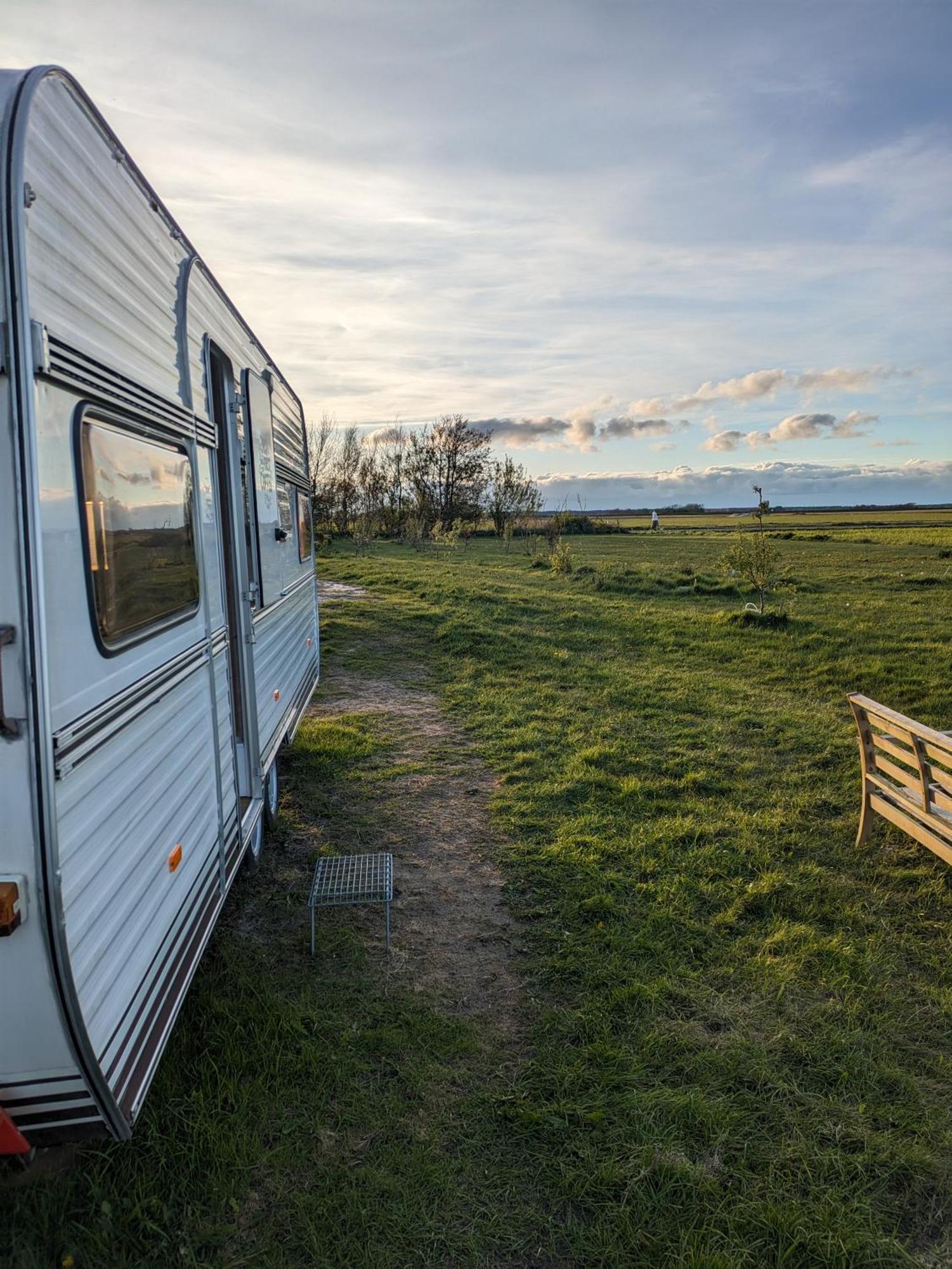 Caravan Zee By Bnb De Kapitein 't Horntje Bagian luar foto