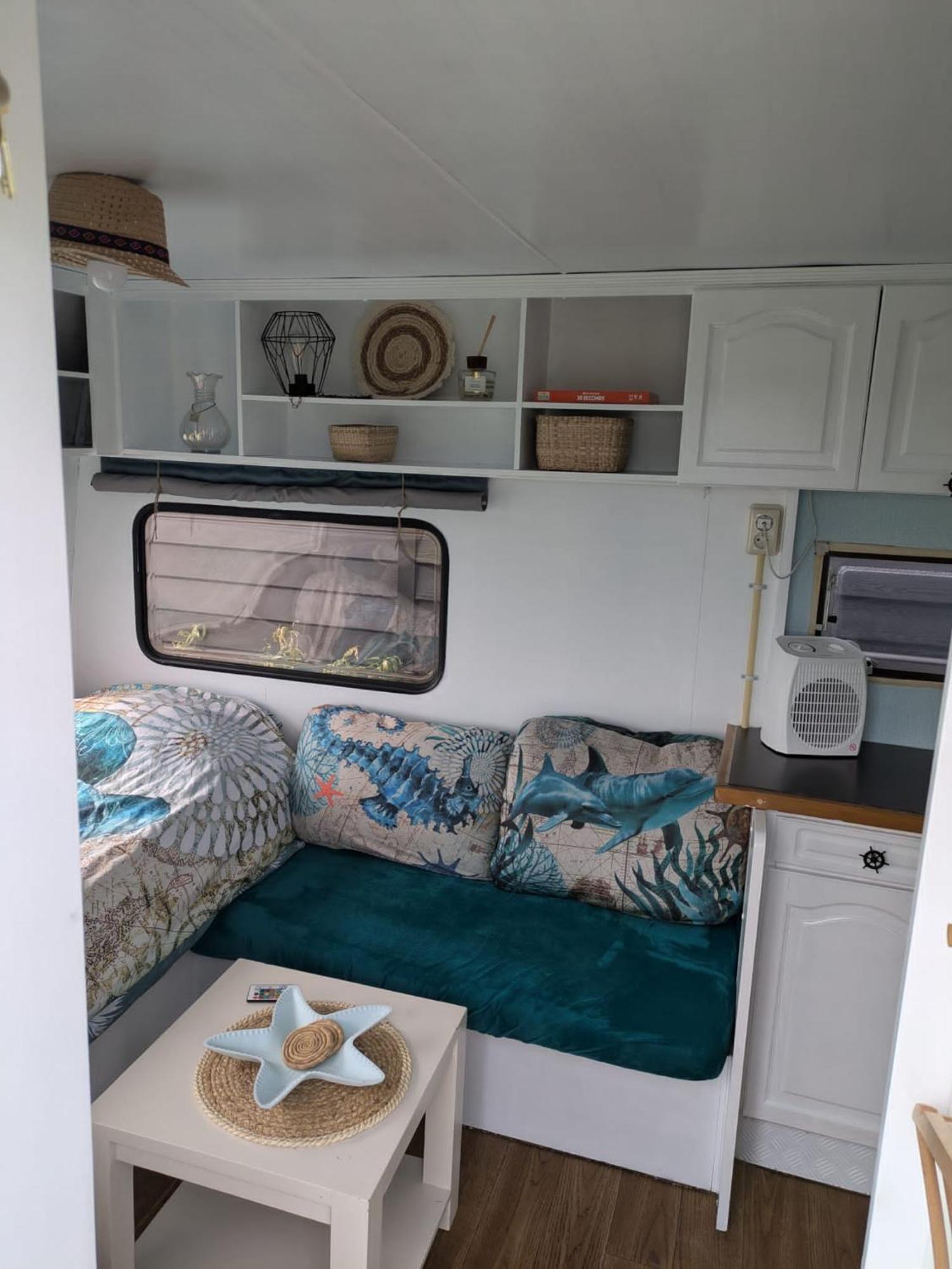 Caravan Zee By Bnb De Kapitein 't Horntje Bagian luar foto